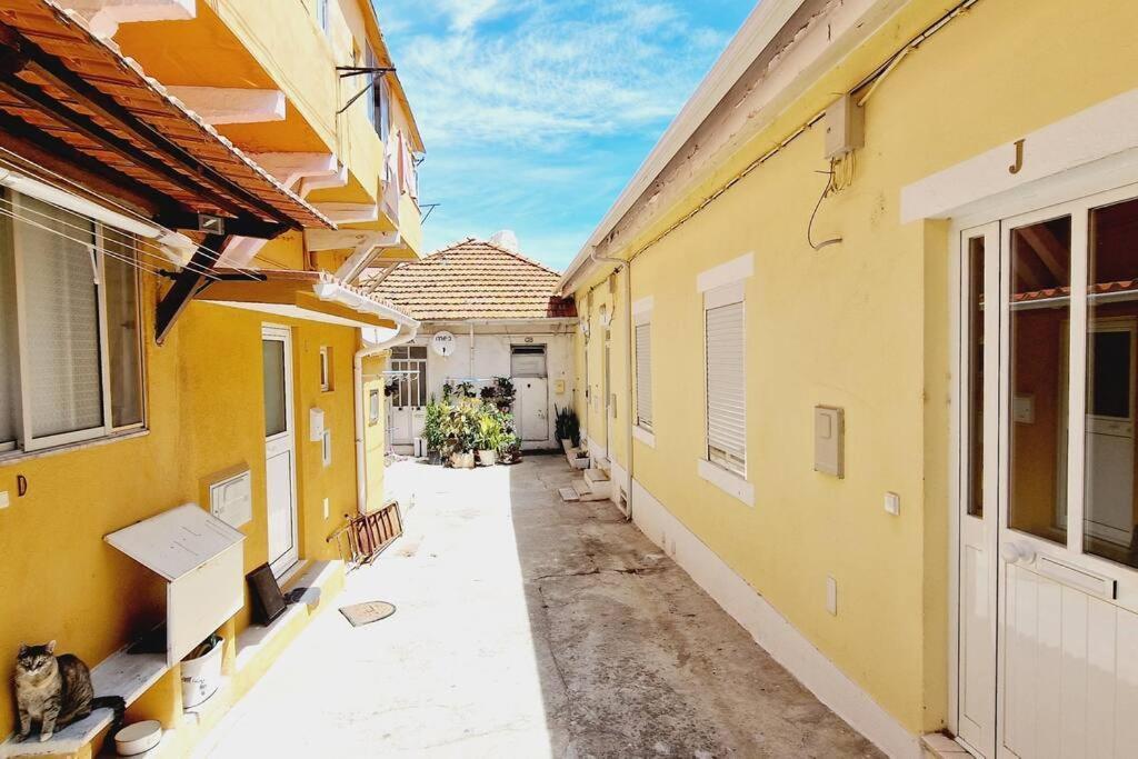Rio Marvila House Lisbon Exterior photo